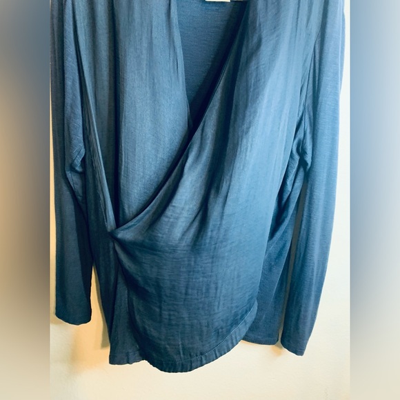 Anthropologie DOLAN Faux Wrap Navy Long Sleeve Top. Size XL. SKU 48 - Picture 7 of 10
